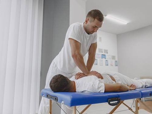 5 Common Conditions Treated at Osteo Clinics in Singapore