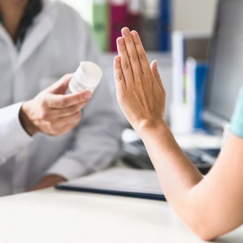 How to Recognize the Early Signs of Addiction in Yourself or Others
